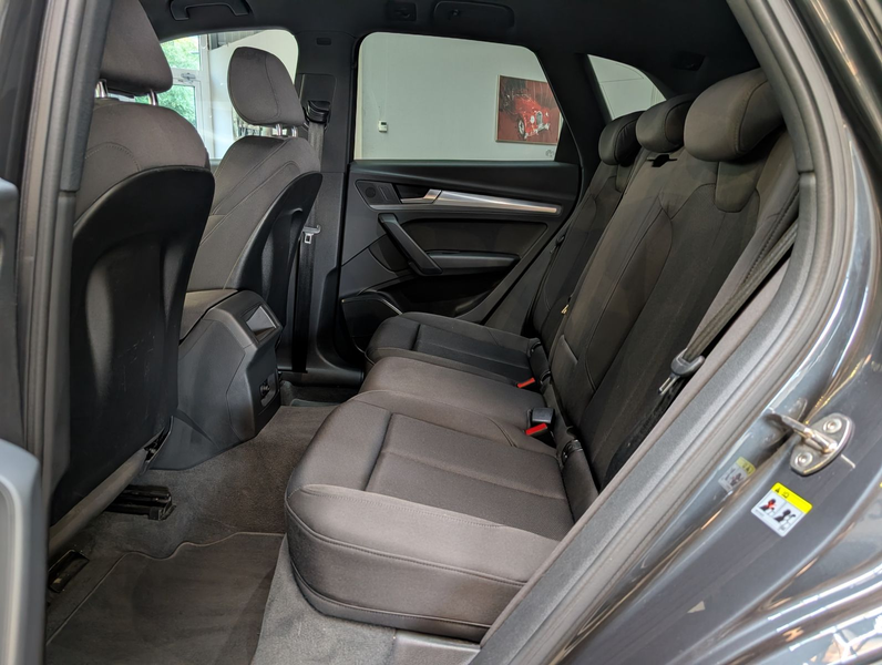 Audi Q5 45 TDI Quattro S-Line Sport TEMP MMI SHZ 20" — photo 14
