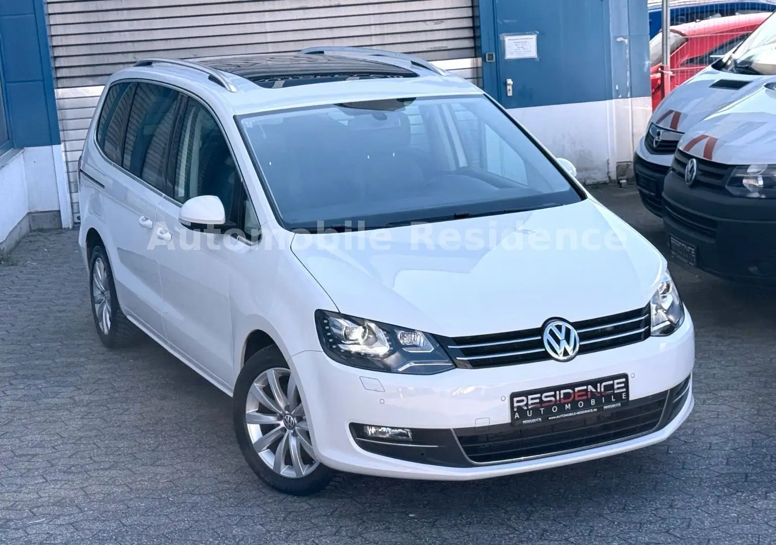 Volkswagen Sharan Highline 2.0TDI*XENON*PANO*NAVI*LEDER*AHK Weiß - 1