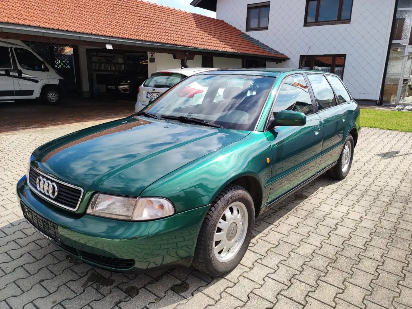 Audi A4 A4 Avant 1.8 Vert - 1