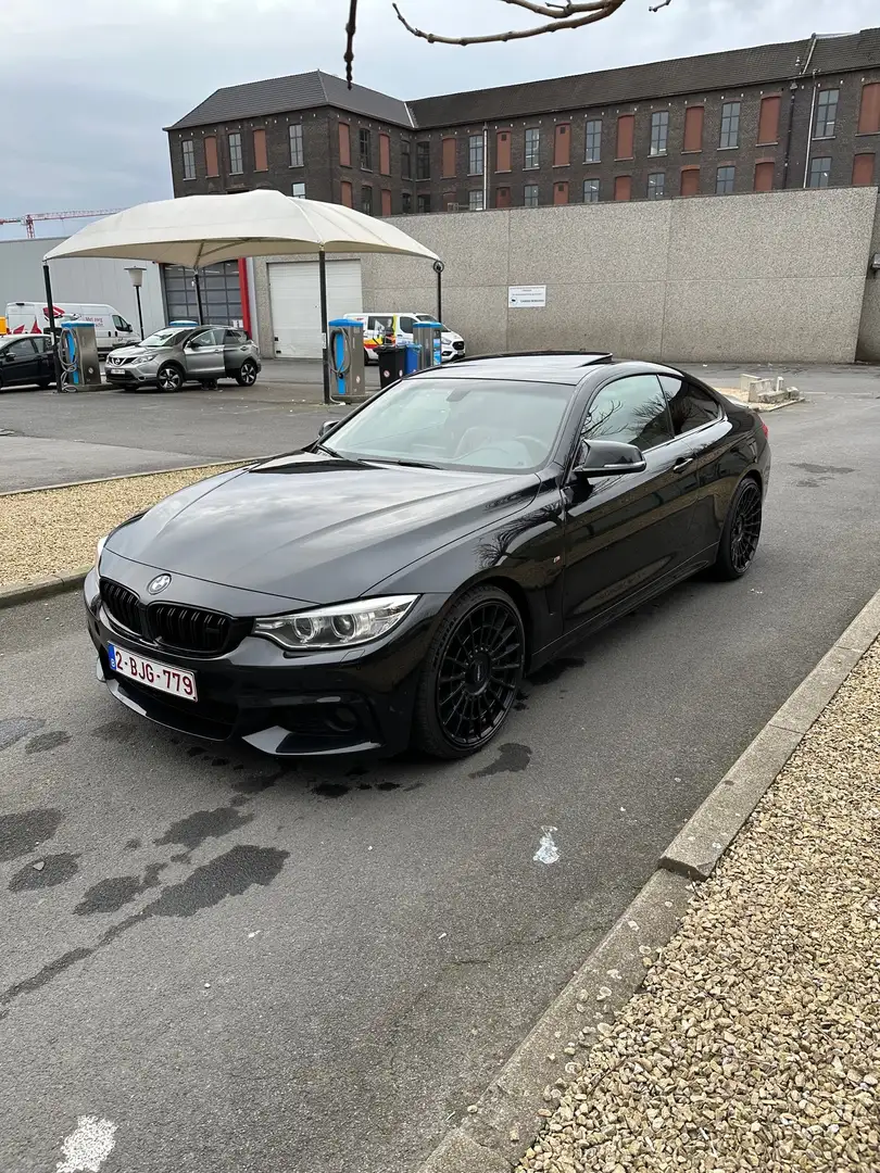 BMW 420 420i Coupe M Sport Fekete - 1