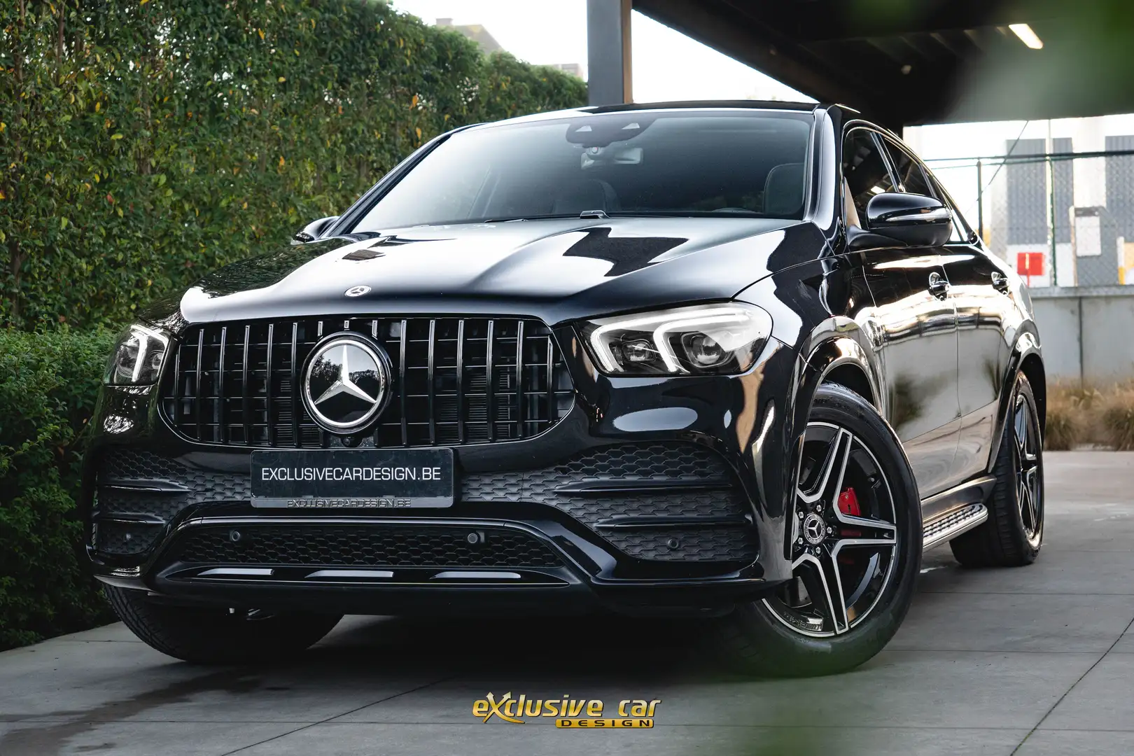 Mercedes-Benz GLE 350 de Coupe 4Matic AMG Line /Full option/Luchtvering/ Zwart - 1