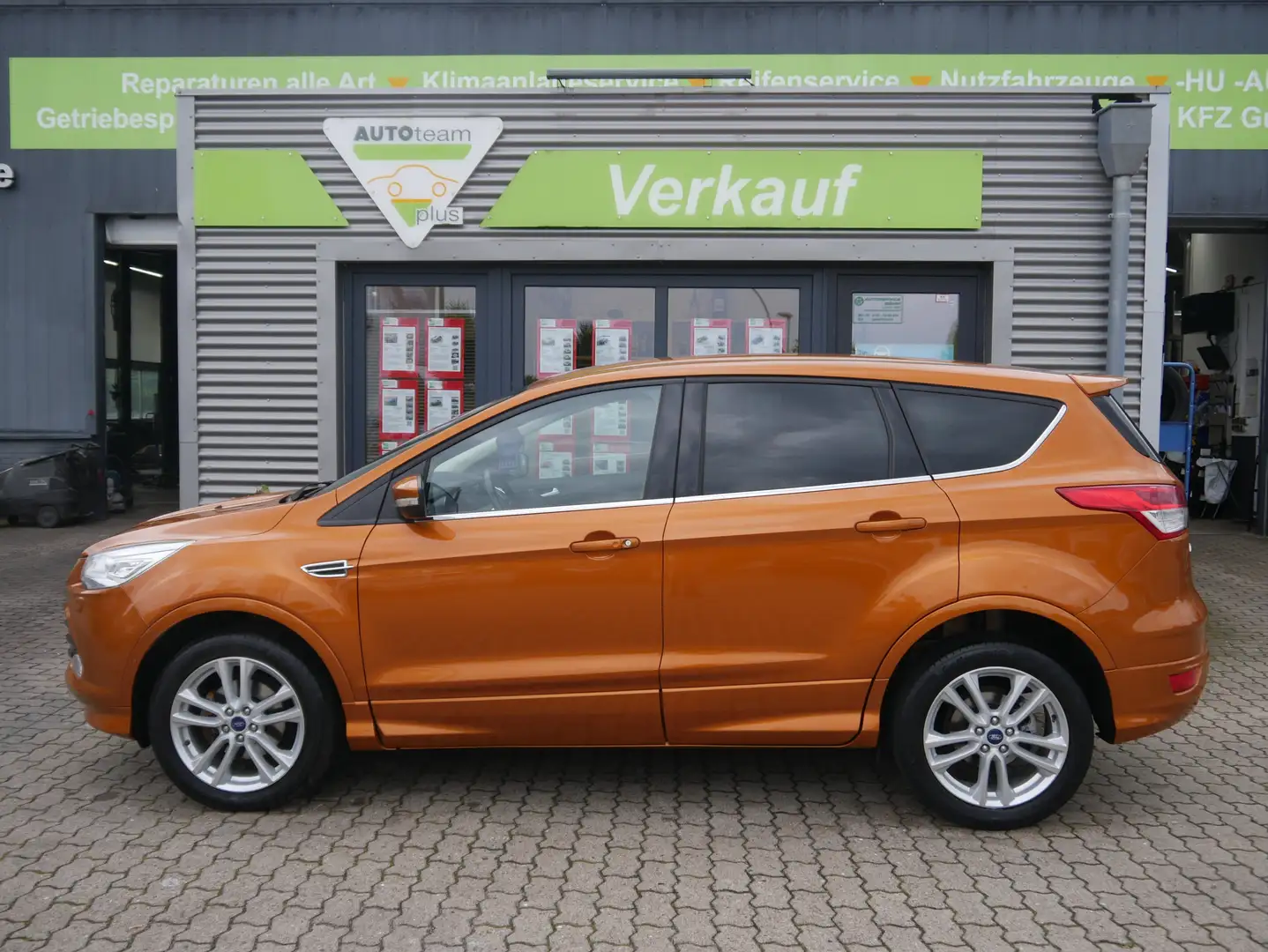 Ford Kuga Individual Bronze - 1