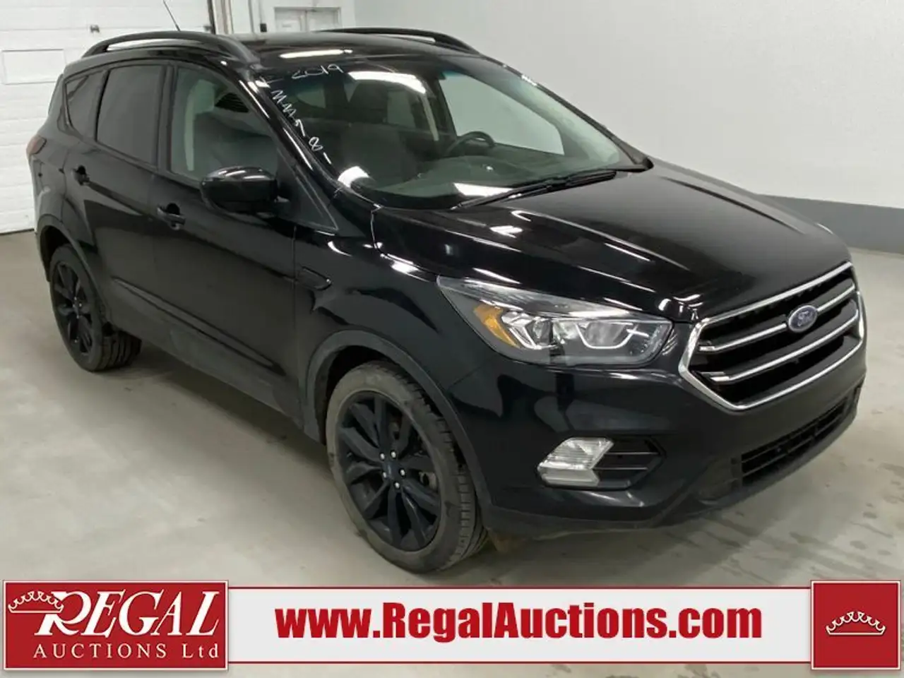 Ford Escape снимка Ford Escape