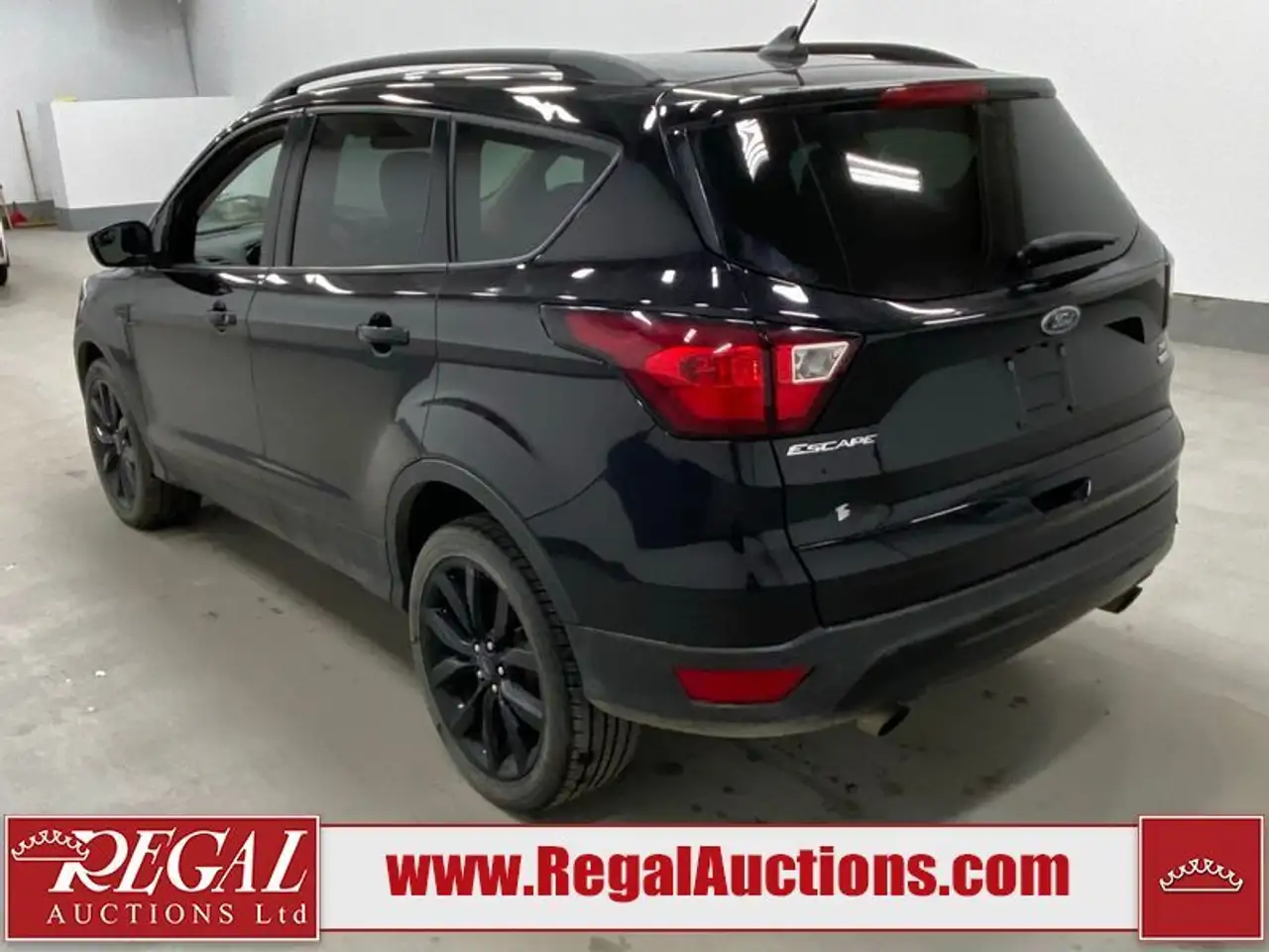 Ford Escape снимка Ford Escape