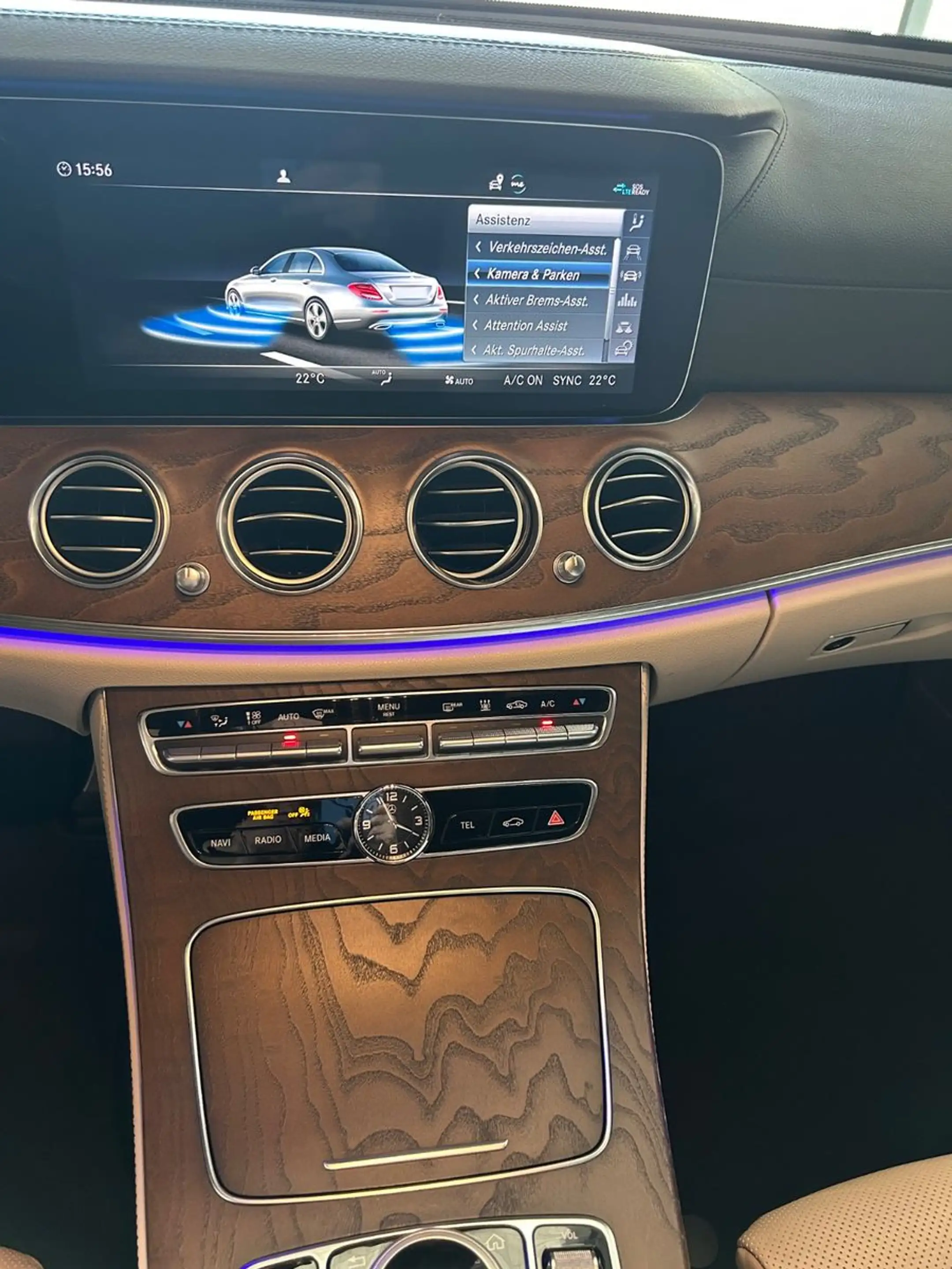Mercedes-Benz E 43 AMG 4Matic/Distr/360 Kam/Night Paket — photo 21