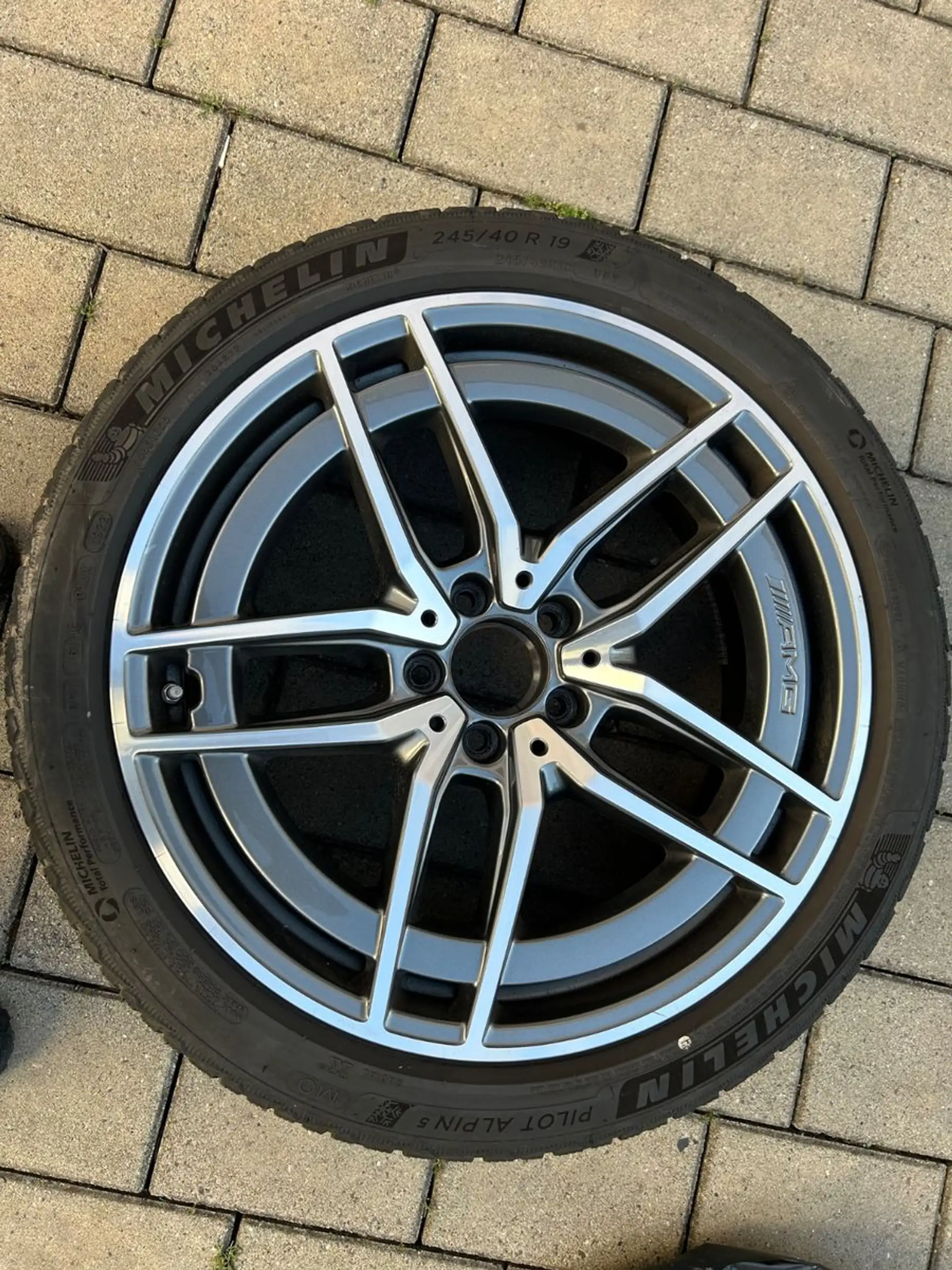 Mercedes-Benz E 43 AMG 4Matic/Distr/360 Kam/Night Paket — photo 23