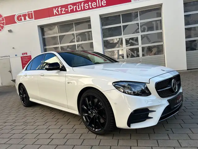 Mercedes-Benz E 43 AMG 4Matic/Distr/360 Kam/Night Paket