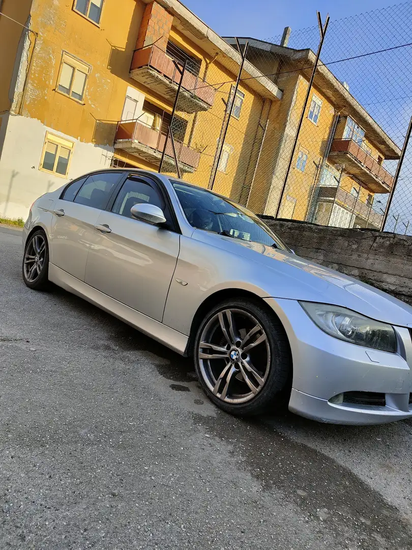 BMW 320 320d Msport - 2