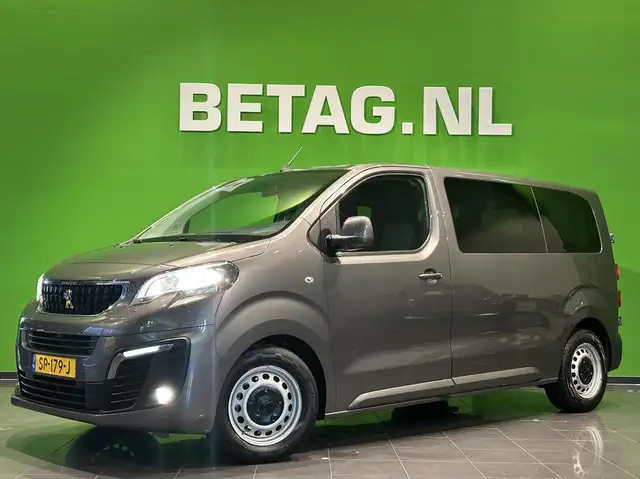 Peugeot Traveller 1.6 HDI Long 9 persoons