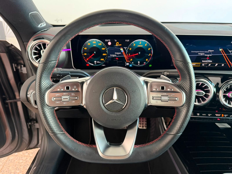 Mercedes-Benz CLA 220 4Matic AMG MBUX 360° HUD Ambiente LED — photo 14