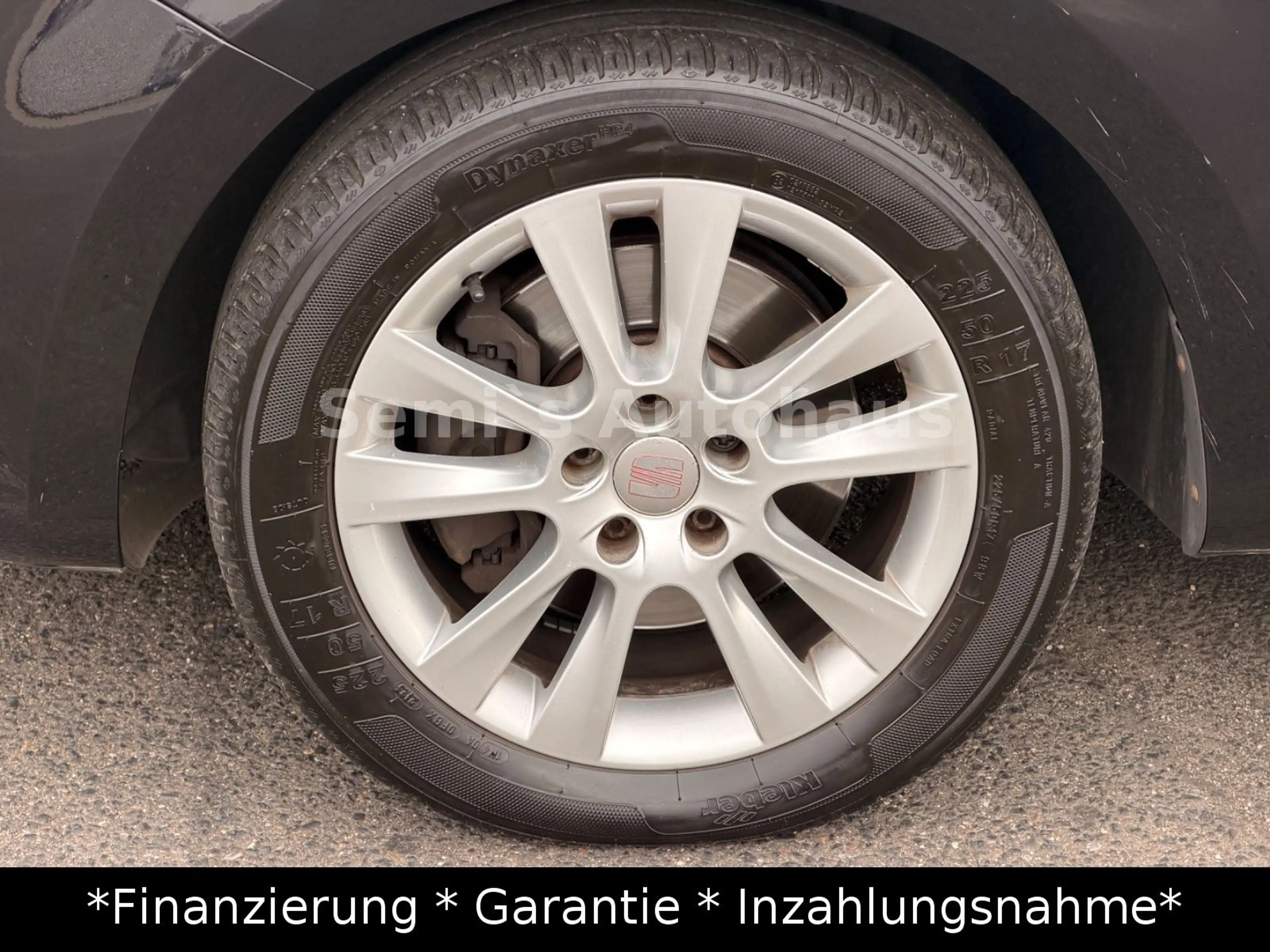 SEAT Alhambra Style*Navi*R-Kam*Pano*7-Sitzer* — photo 10