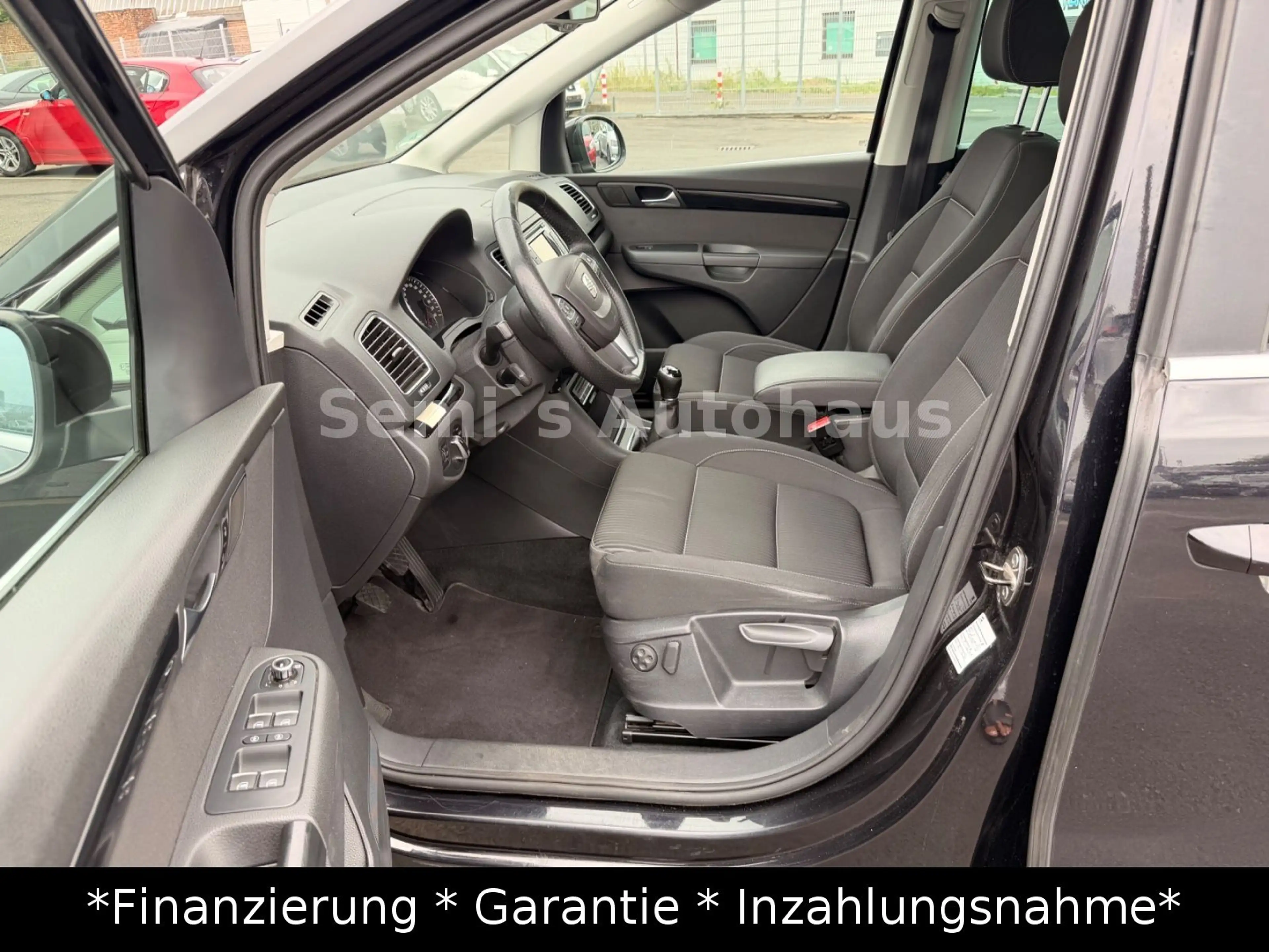 SEAT Alhambra Style*Navi*R-Kam*Pano*7-Sitzer* — photo 12