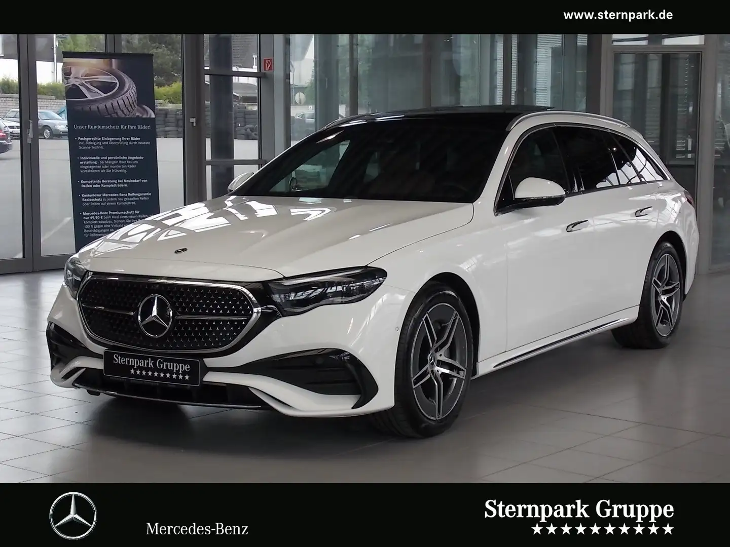 Mercedes-Benz E 300 E300e T AMG-Premium Airm.Distr.AHK,HUD,Pano,360 Wit - 1