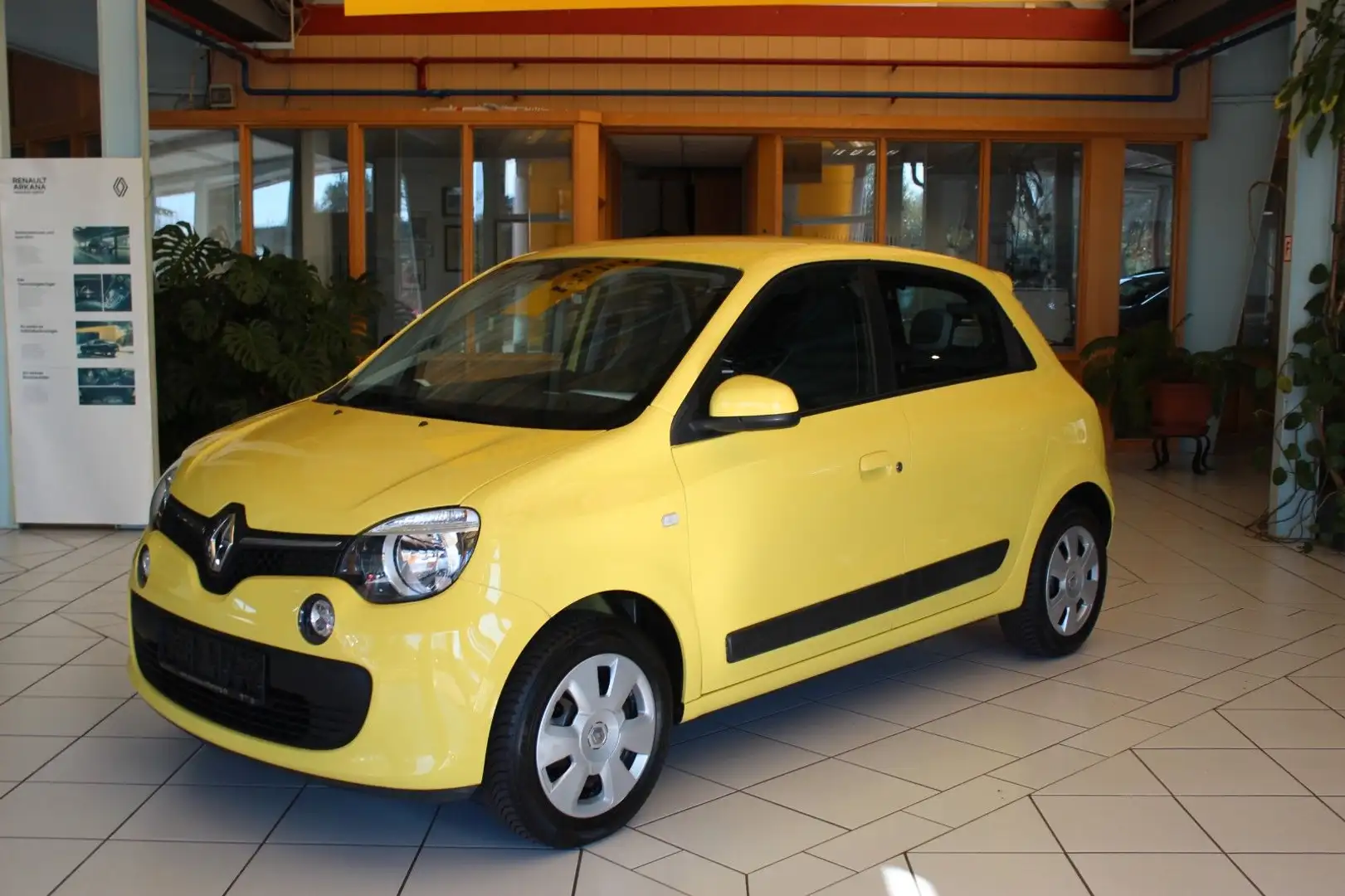 Renault Twingo Dynamique SCe 70 Start & Stop Giallo - 2