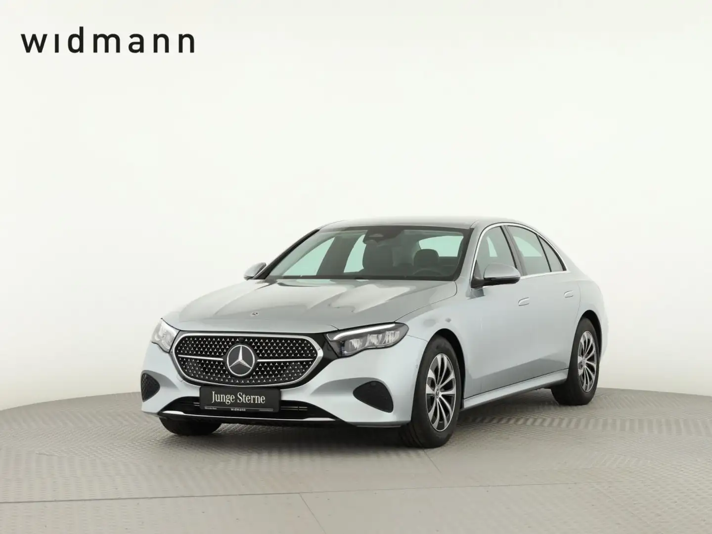 Mercedes-Benz E 220 d Avantgarde Advanced*AHK*Navi*PTS*Kamera* Argent - 1