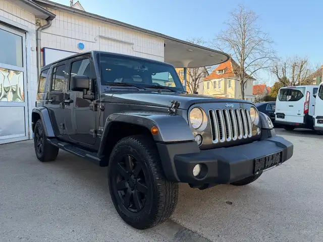 Jeep Wrangler Unlimited Sahara 2.8 *1.Hand*R.Kamera*