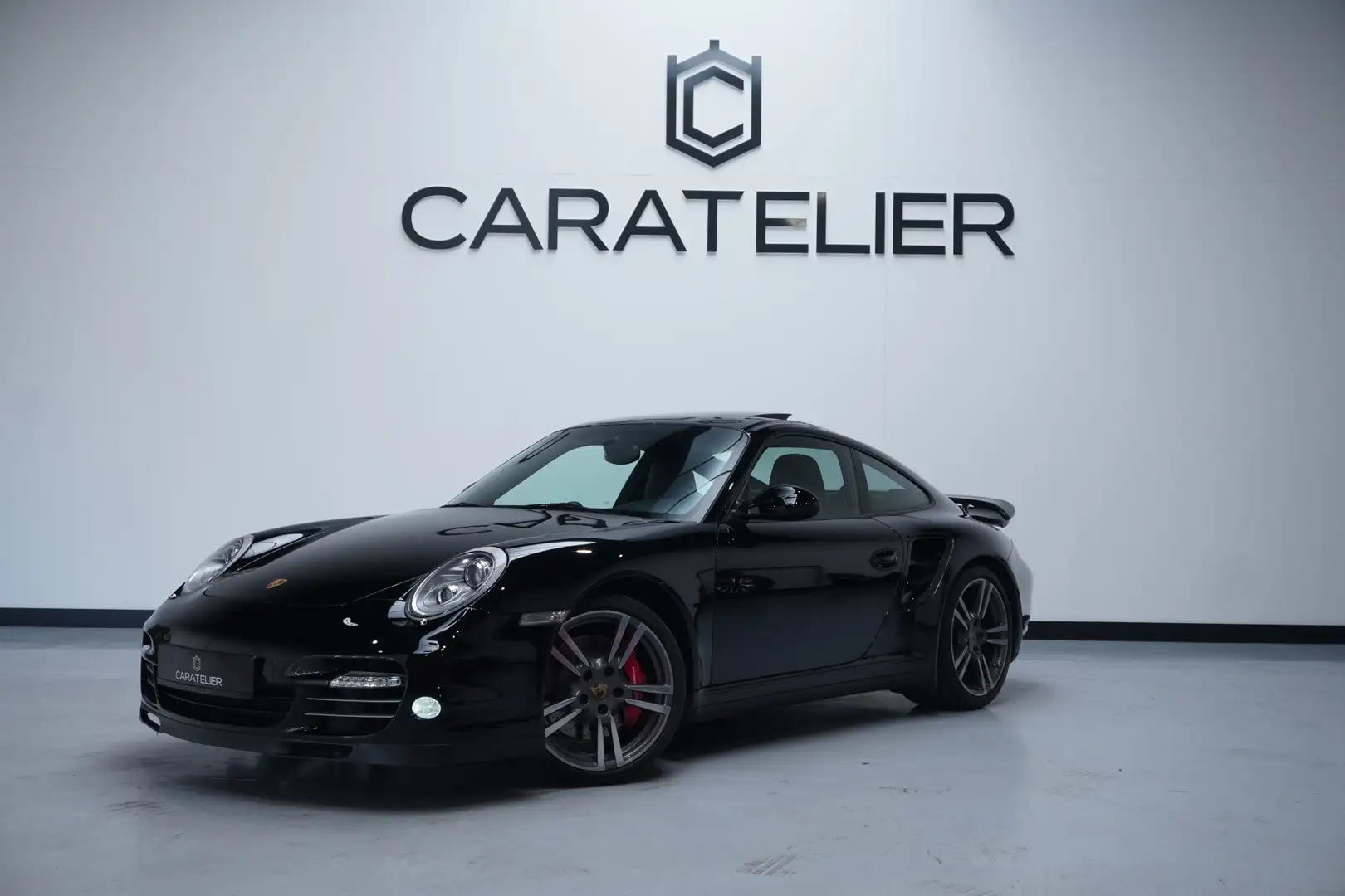 Porsche 997 3.8 Turbo / FIRST OWNER / DEALER APR / BTW-Auto Schwarz - 1