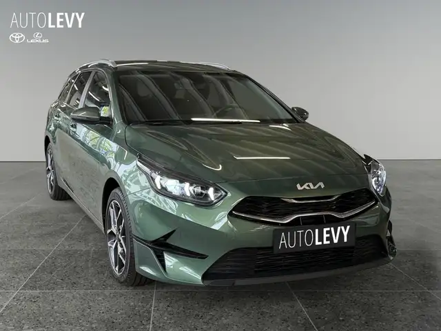 Kia Ceed view 8