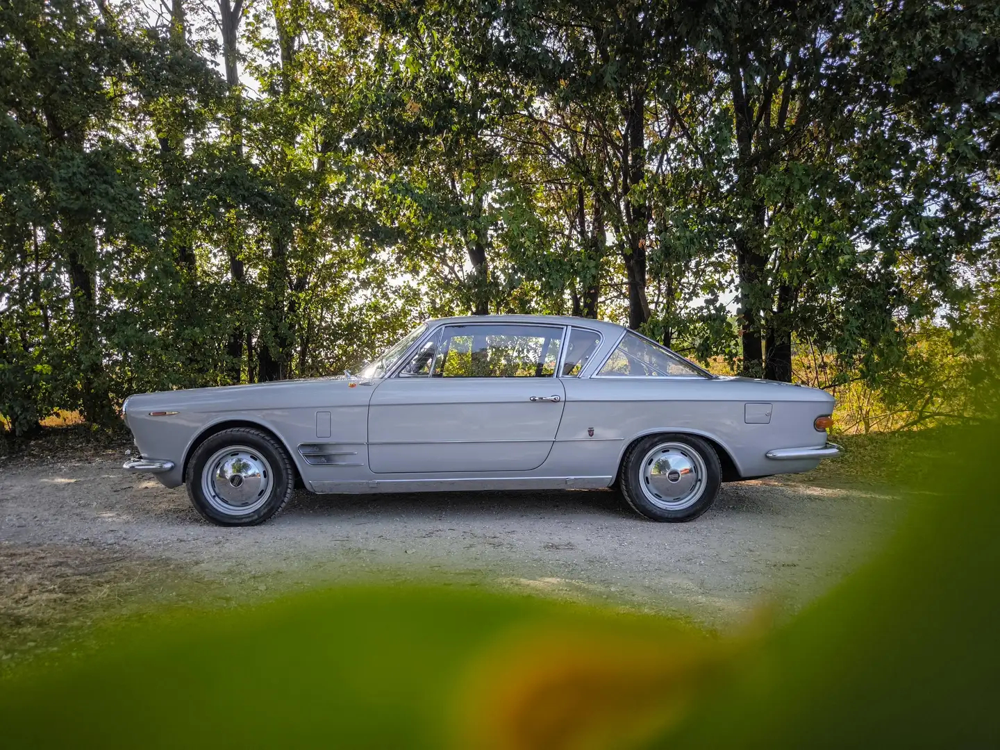 Fiat 2300 S Coupé – Ex "Andre de Cortanze" Silber - 1