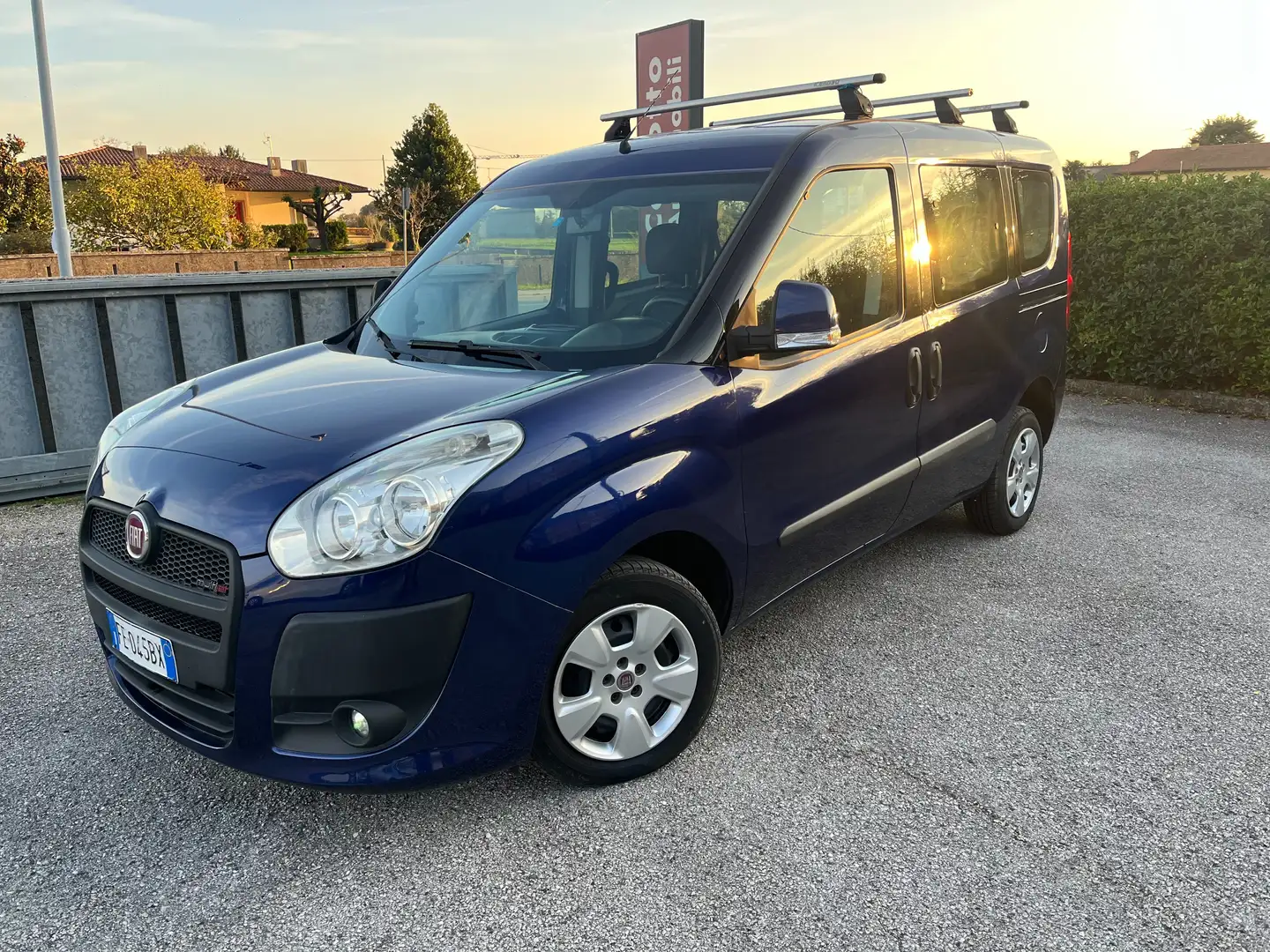 Fiat Doblo Doblo' 1.6 mjt 16v 105cv Emotion Unico proprietar. Bleu - 1
