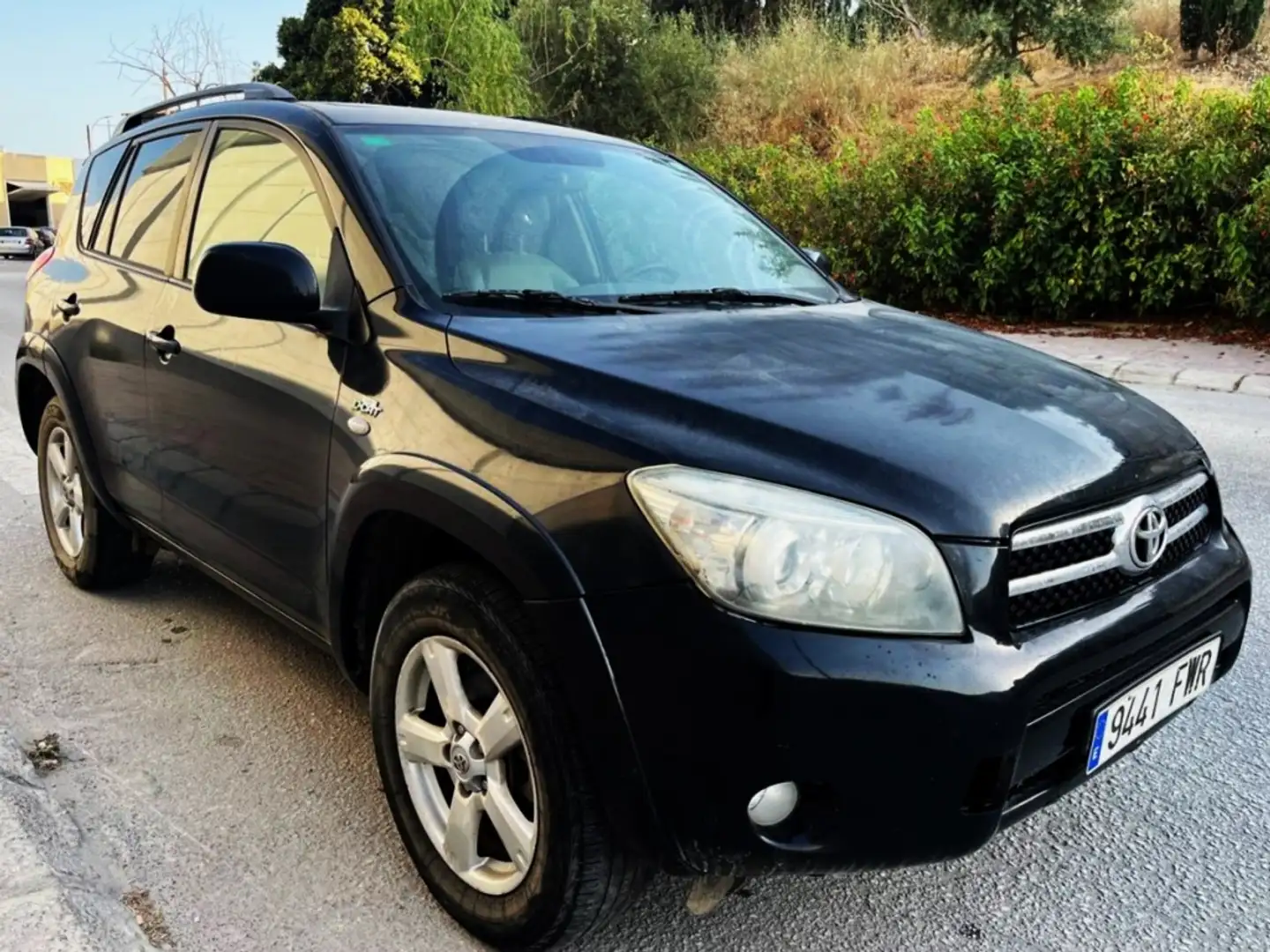 Toyota RAV 4 Todoterreno Manual de 5 Puertas Negro - 1