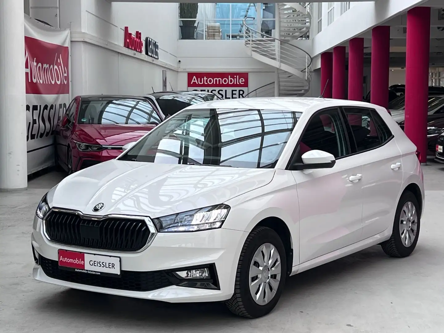 Skoda Fabia Essence PDC+LED+DAB+virtCP Blanc - 1