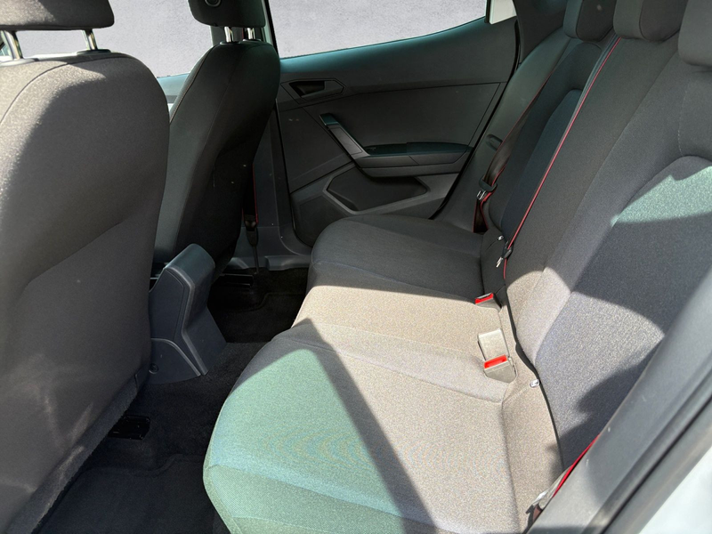 SEAT Ibiza FR Pro Black Edition 1.5TSI DSG — photo 12