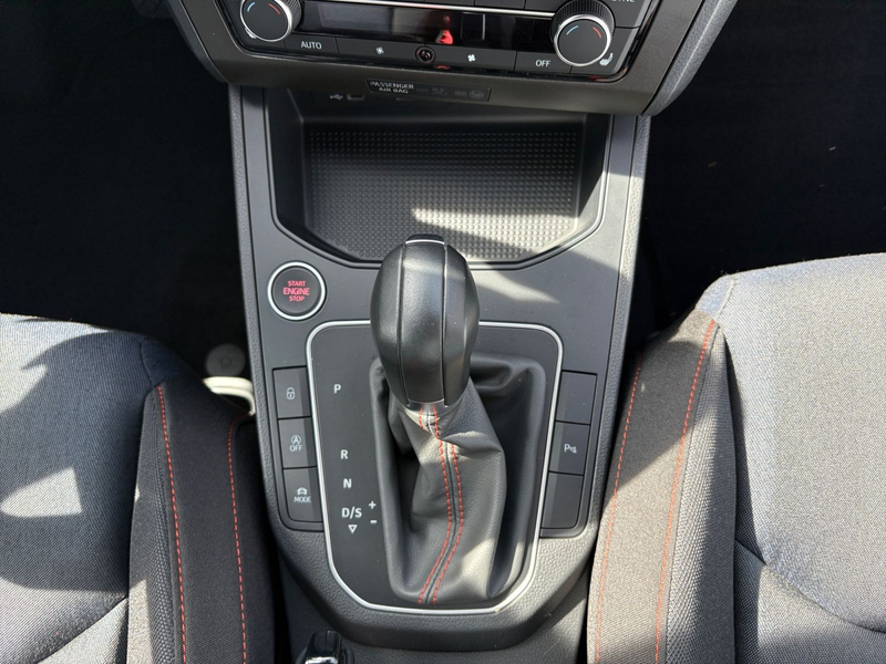 SEAT Ibiza FR Pro Black Edition 1.5TSI DSG — photo 10