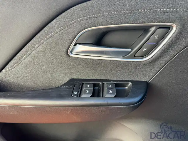 MG ZS view 9