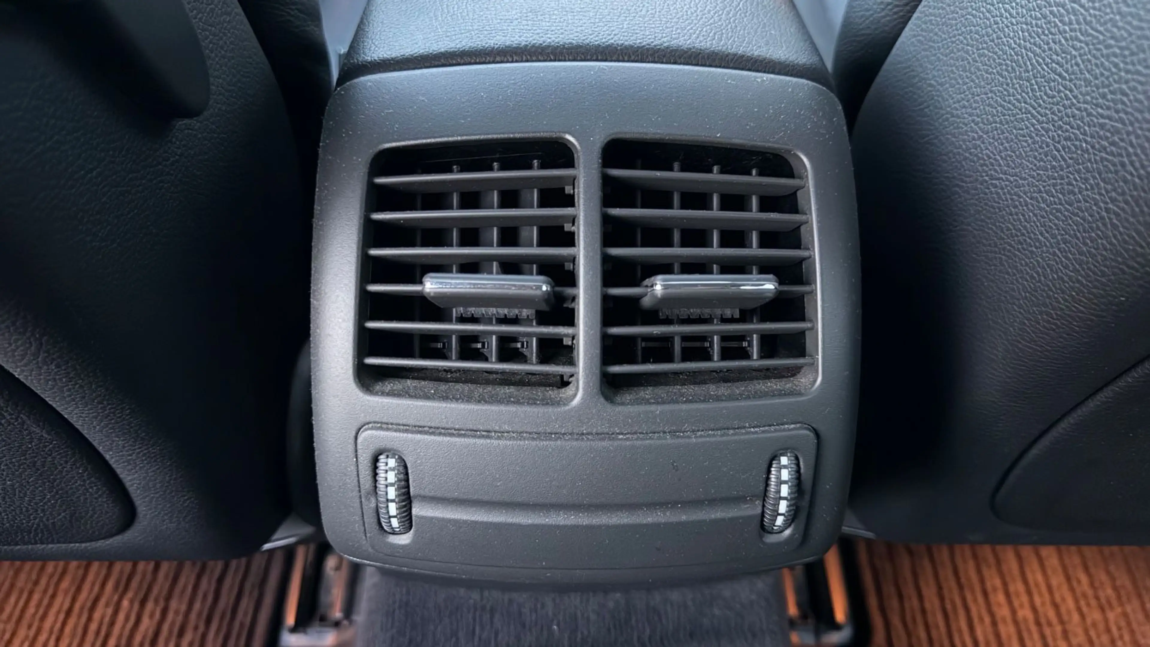 Mercedes-Benz E 280 CDI AUTOMATIK AVANTGARDE TÜV,NAVI,LEDER — photo 15