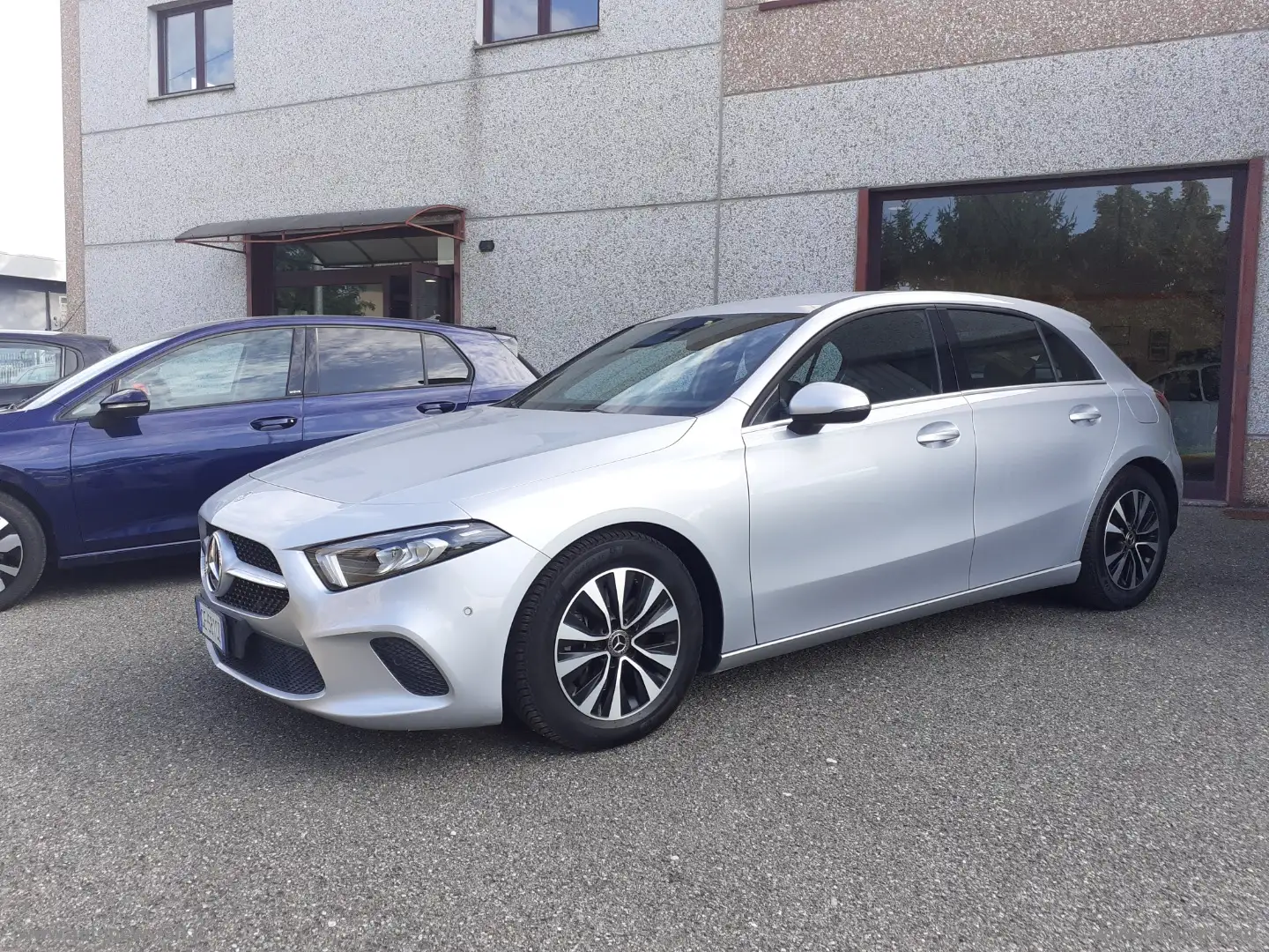 Mercedes-Benz A 180 A 180 d Automatic Business PARI AL NUOVO - 1