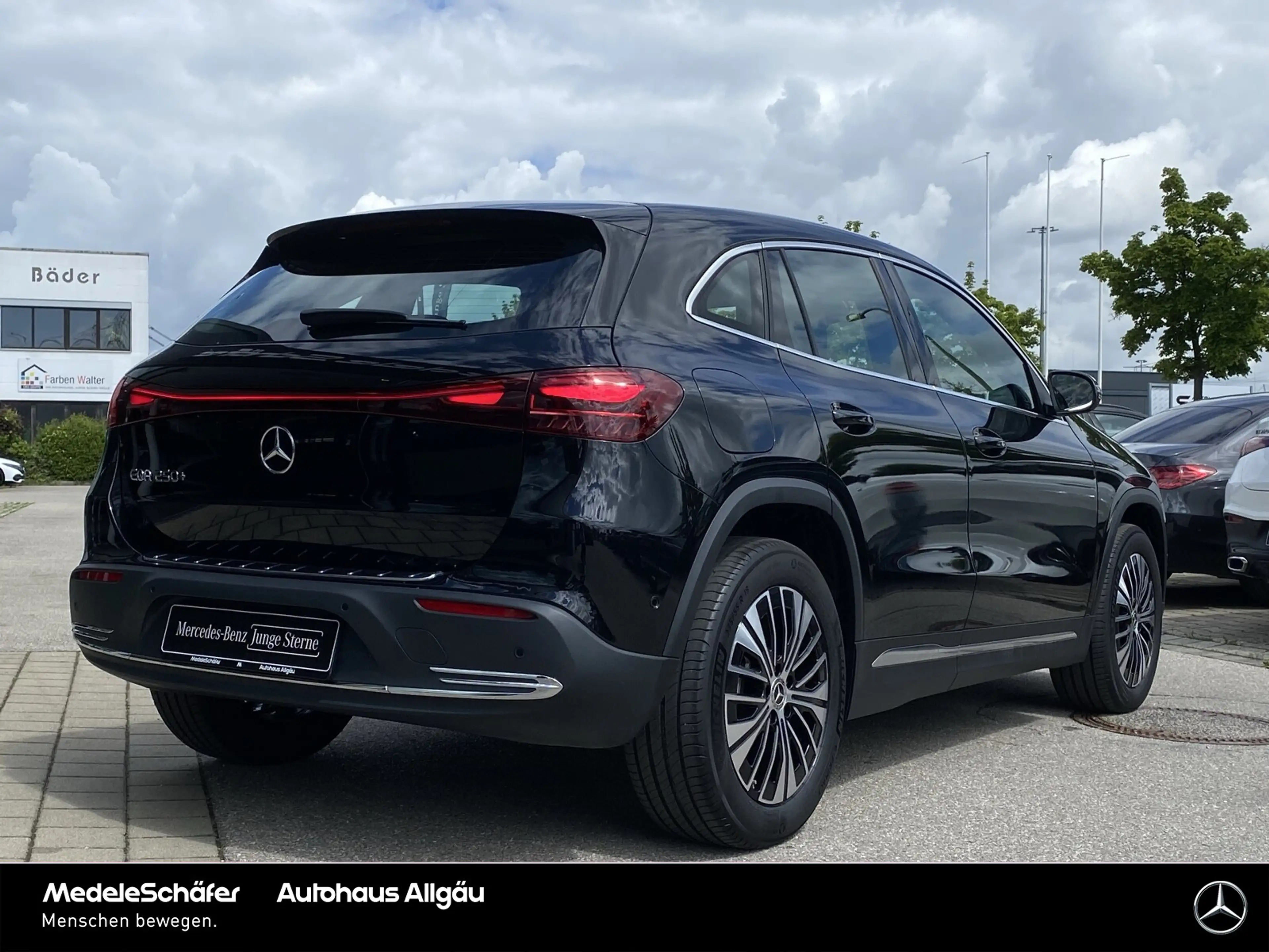 Mercedes-Benz EQA 250 EQA 250+ Progressive 18" Vorr.-Distronic LED Park — photo 6