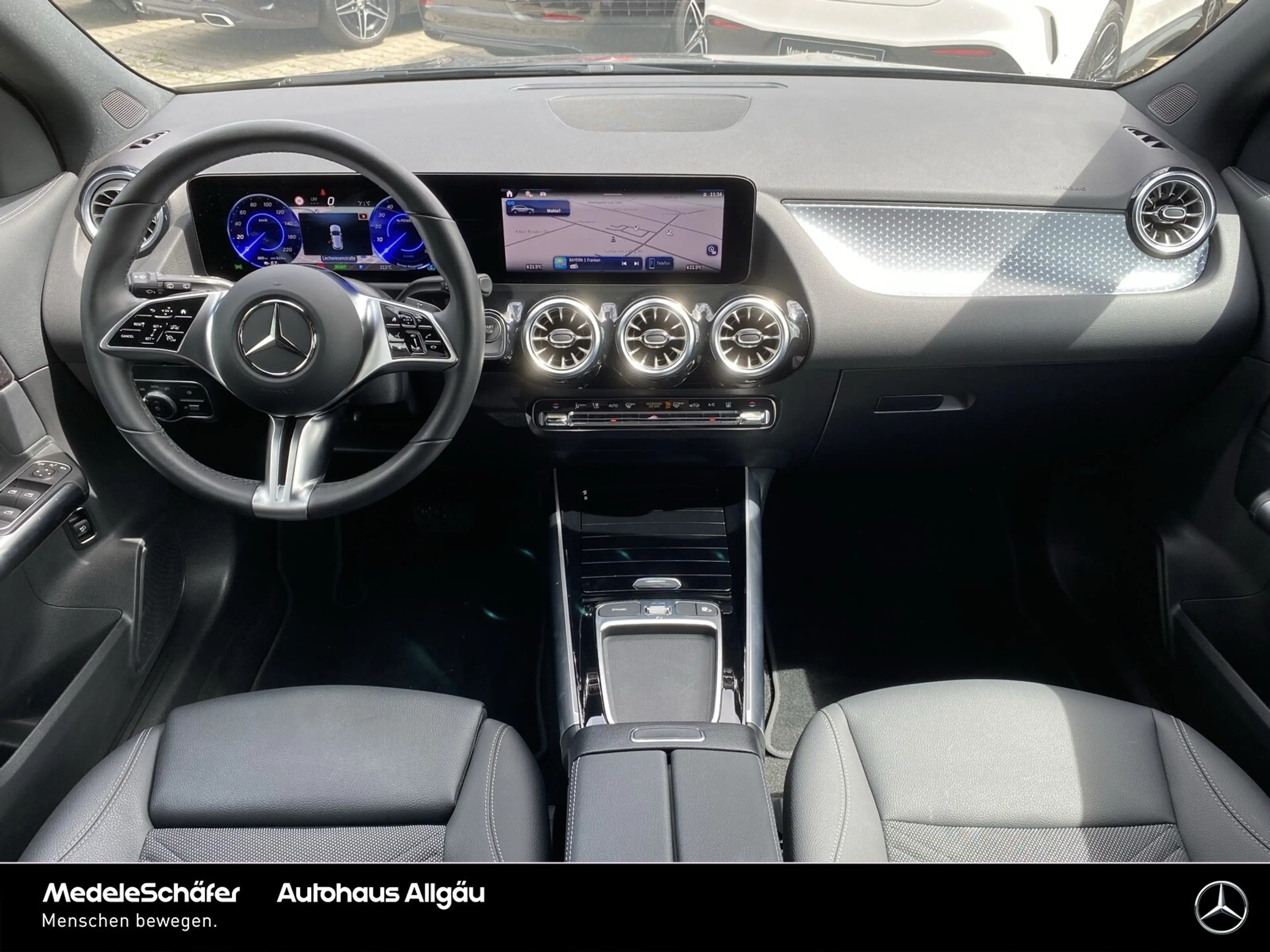 Mercedes-Benz EQA 250 EQA 250+ Progressive 18" Vorr.-Distronic LED Park — photo 12
