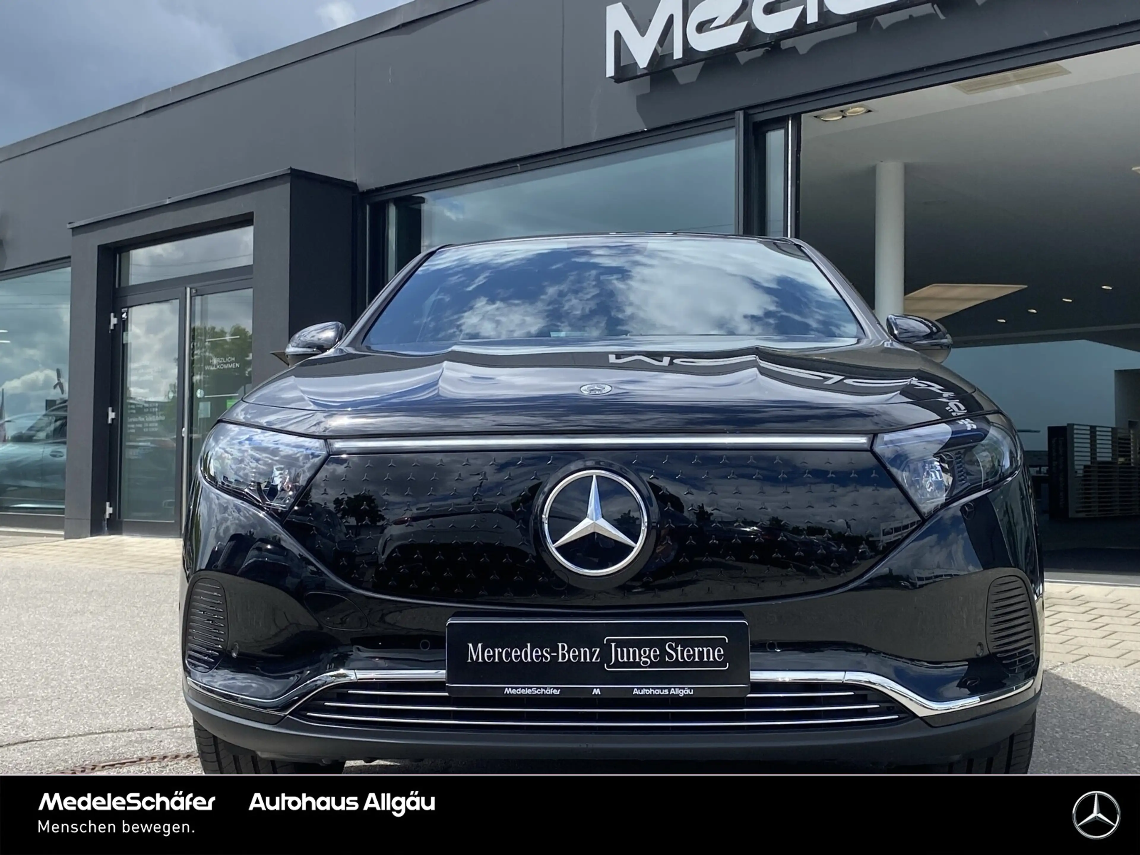 Mercedes-Benz EQA 250 EQA 250+ Progressive 18" Vorr.-Distronic LED Park — photo 8