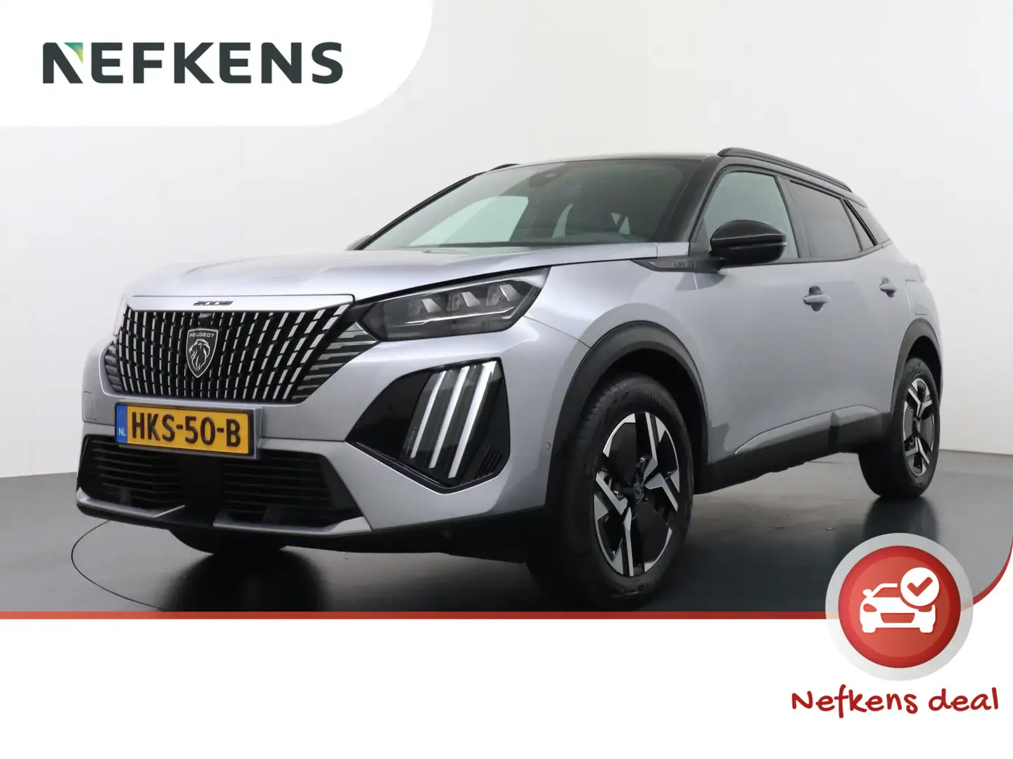 Peugeot 2008 SUV GT Hybrid 136 pk Automaat | Navigatie via Appl Grijs - 1