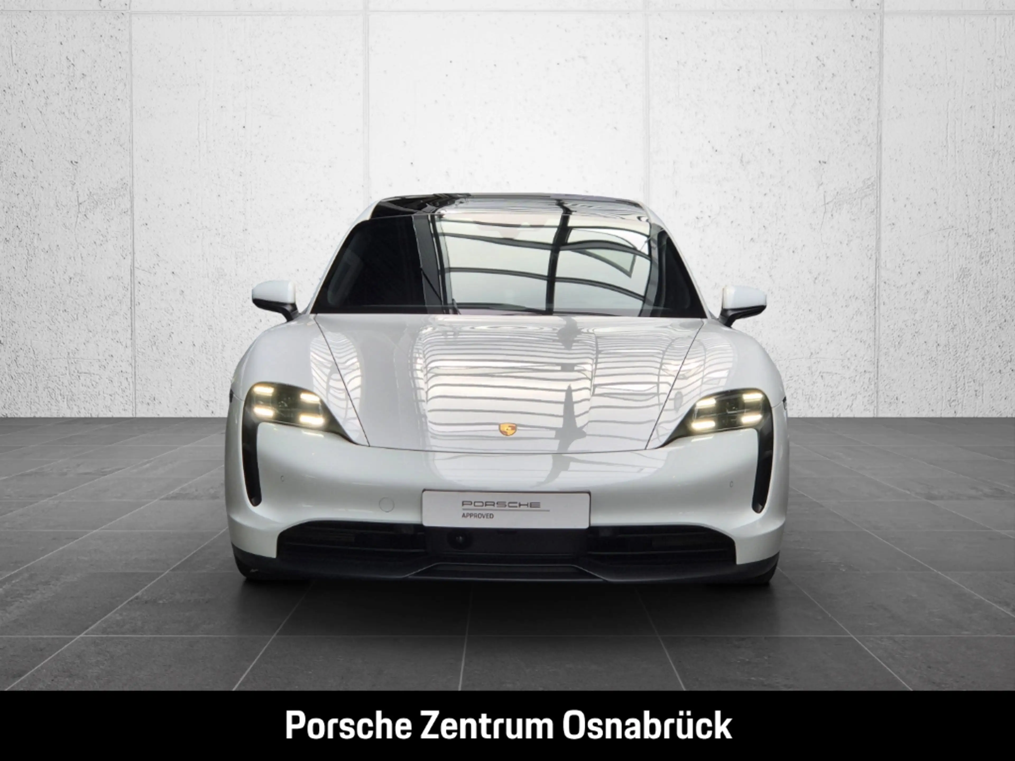 Porsche Taycan Sport Turismo — photo 10