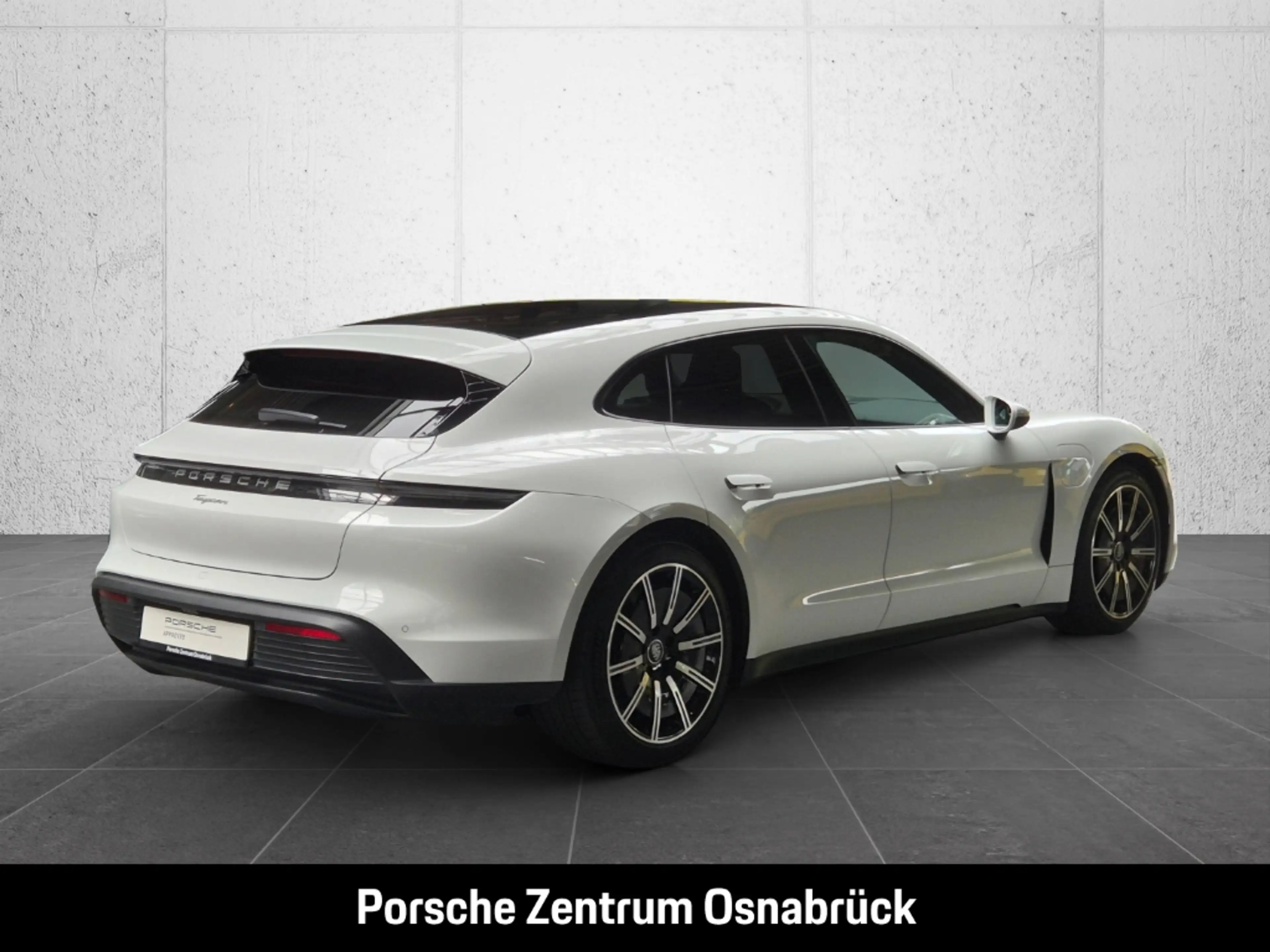 Porsche Taycan Sport Turismo — photo 7