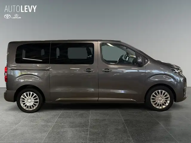 Toyota Proace view 7
