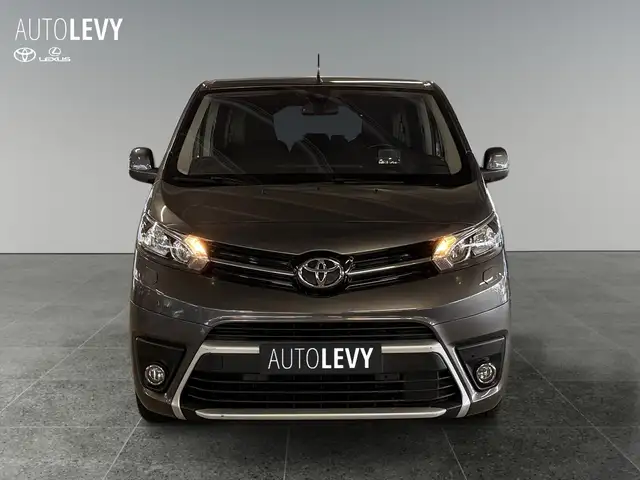Toyota Proace view 9
