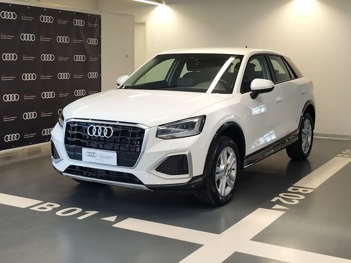 Audi Q2 30 TFSI Business Advanced Bianco - 1