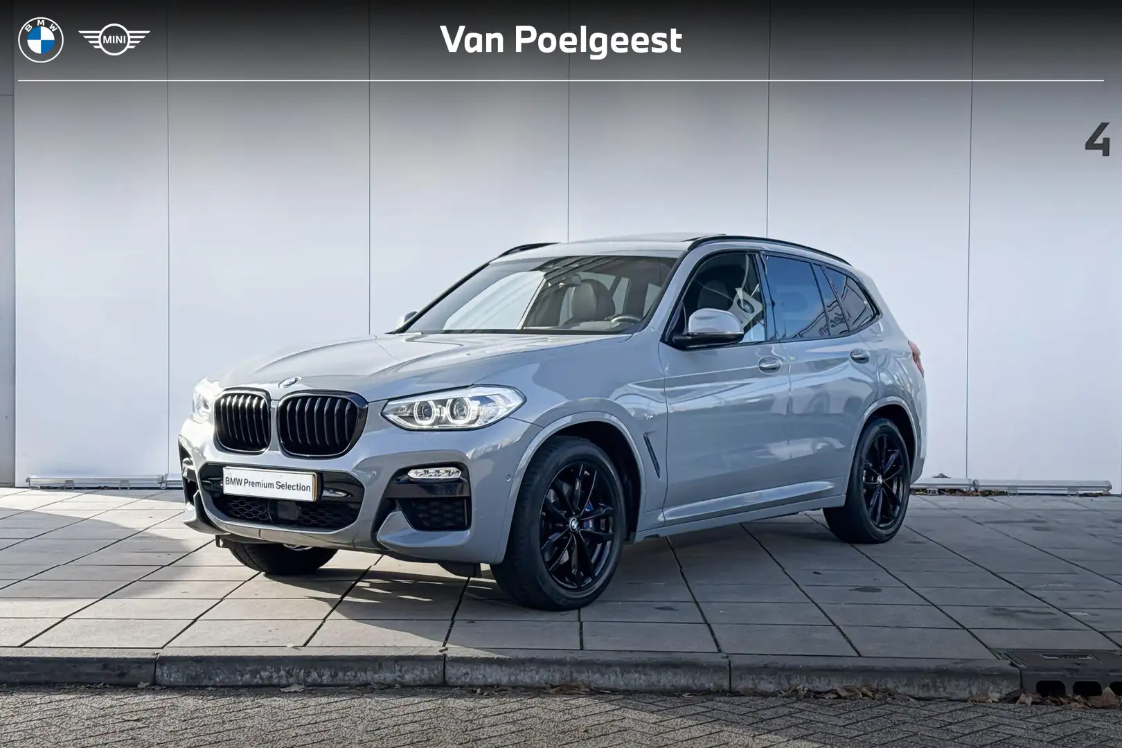 BMW X3 xDrive30i High Executive M-Sport / Panorama Dak / Weiß - 1