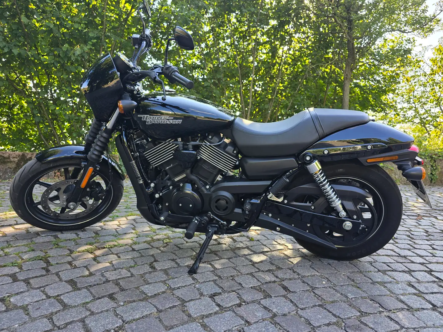 Harley-Davidson Street 750 Negro - 2