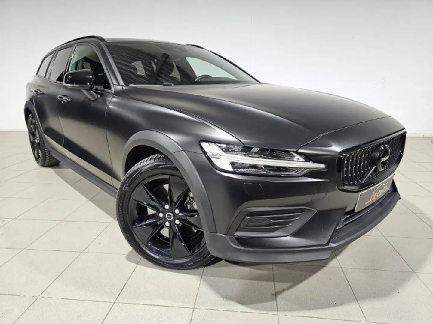 Volvo V60 Cross Country V60 Cross Country D4 AWD Geartronic Noir - 1