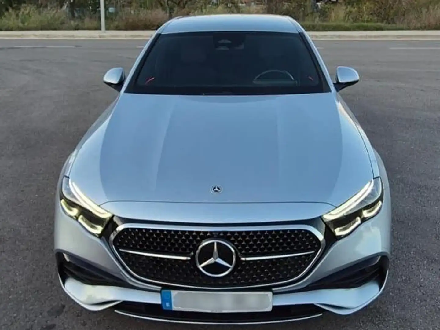 Mercedes-Benz E 220 E 220d 9G-Tronic Plateado - 2