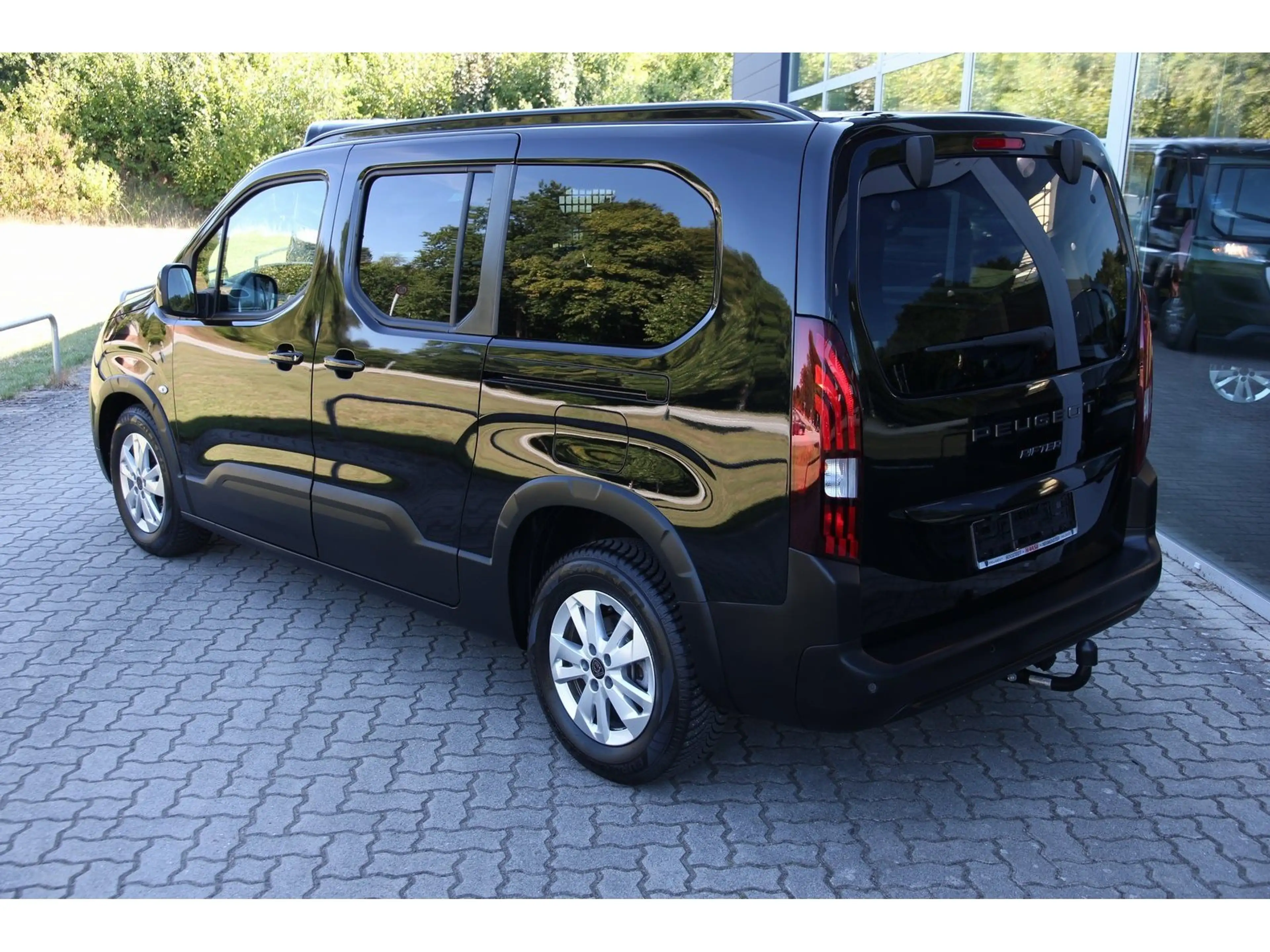 Peugeot Rifter Allure HDI 100 N1 L2 Navi AHK RFK LED Kli — photo 3