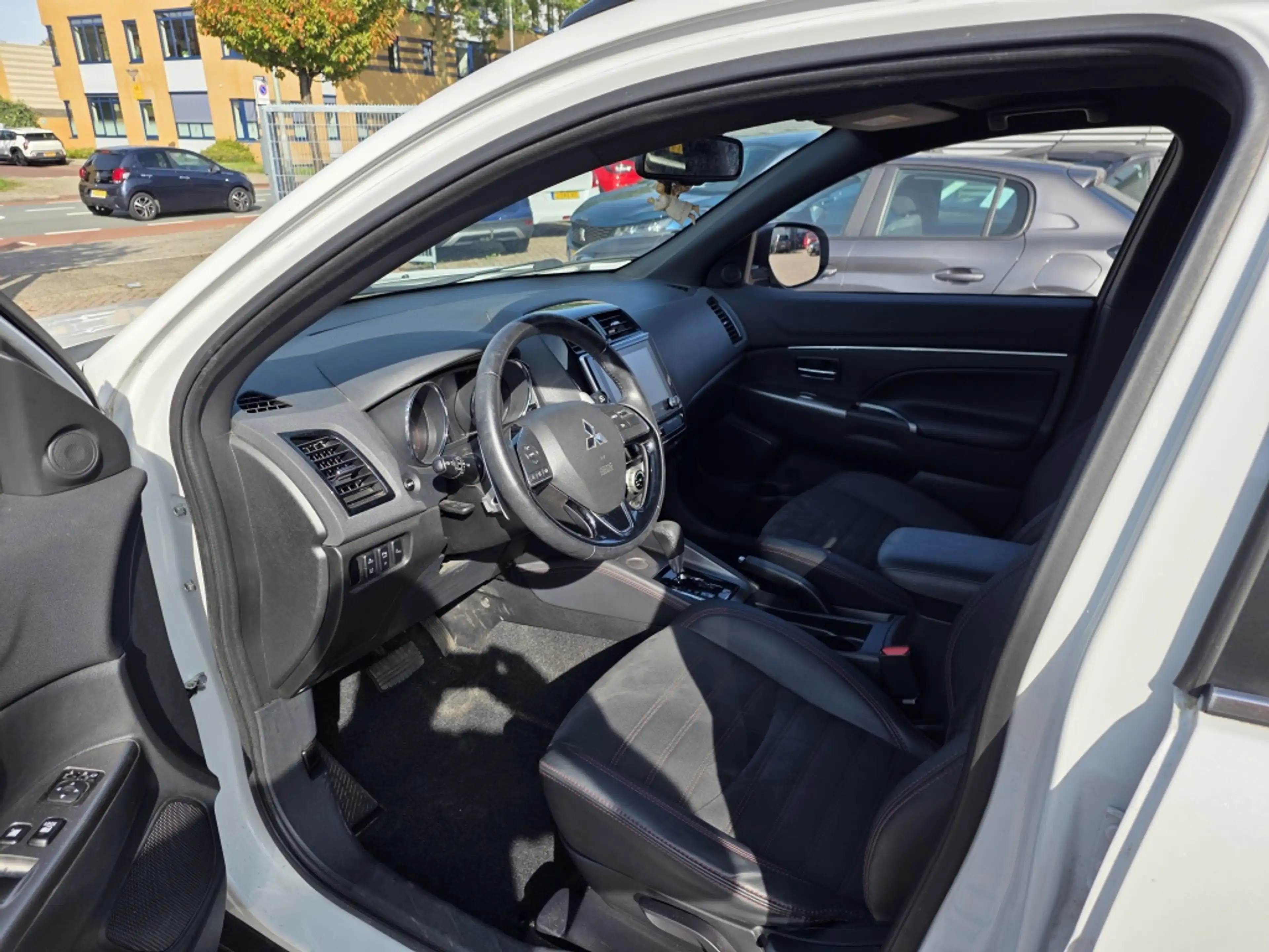 Mitsubishi ASX 2.0 Intense — photo 9