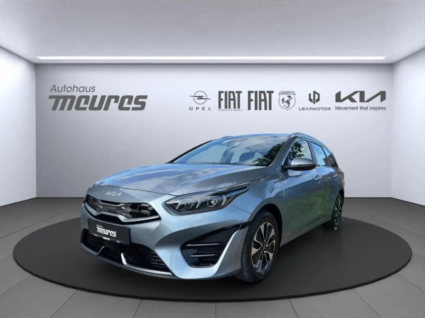 Kia Ceed SW / cee'd SW Sportswagon 1.6 PHEV Plug-in Hybrid Spirit Navi El Ezüst - 1