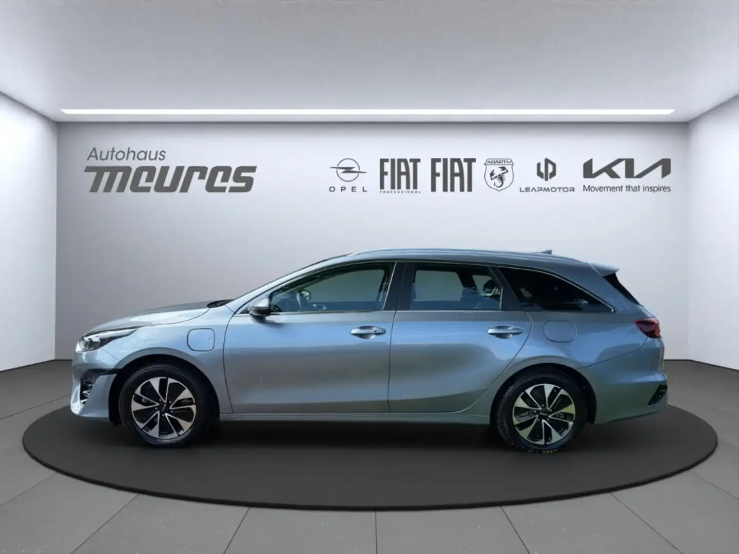 Kia Ceed SW / cee'd SW Sportswagon 1.6 PHEV Plug-in Hybrid Spirit Navi El Ezüst - 2