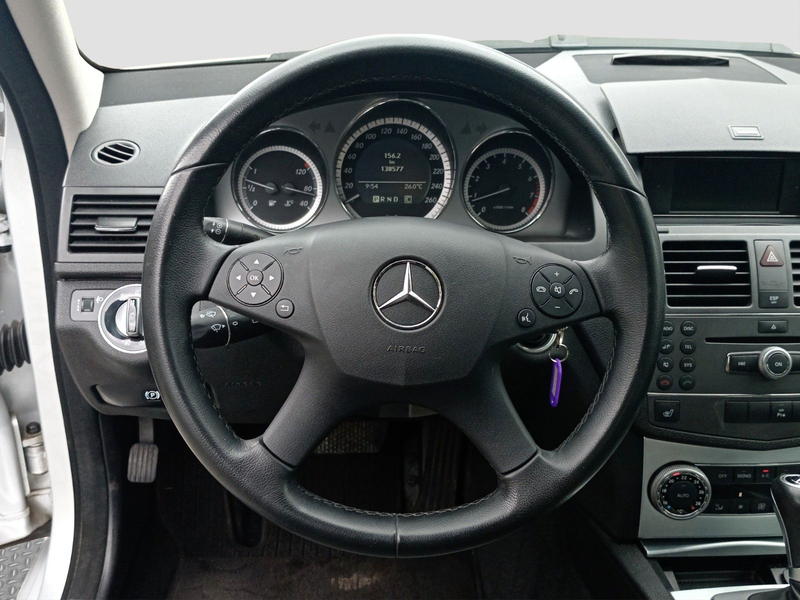 Mercedes-Benz C 200 Kompressor Avantgarde Rentnerfahrzeug — photo 7