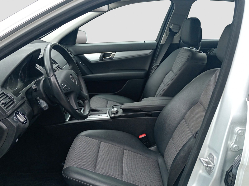 Mercedes-Benz C 200 Kompressor Avantgarde Rentnerfahrzeug — photo 6